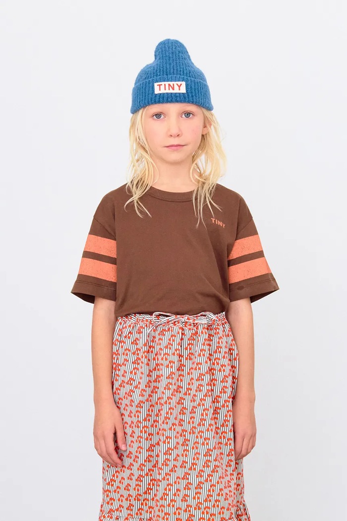 Detské bavlnené tričko Tinycottons STRIPES LOGO TEE bavlna hnedá AW25.001