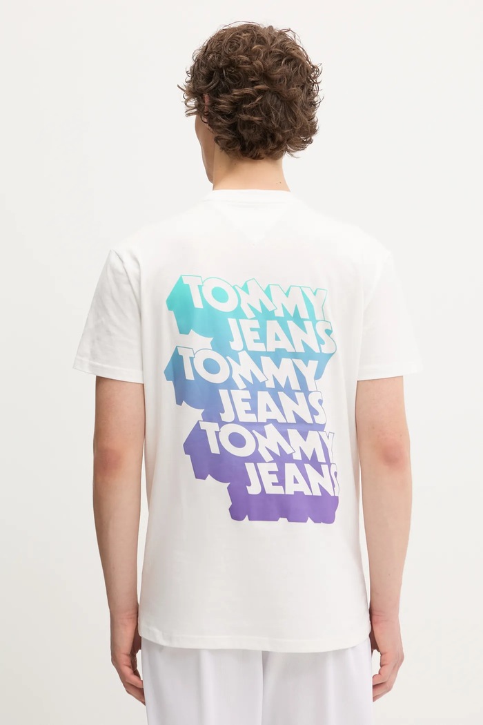 Oblečenie Bavlnené tričko Tommy Jeans DM0DM21589 biela