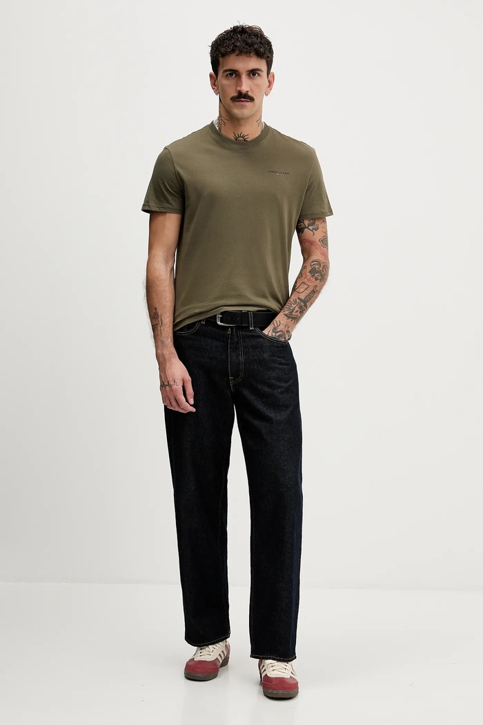 Tommy Jeans tričko pánske bavlnené DM0DM21780 zelená SS26