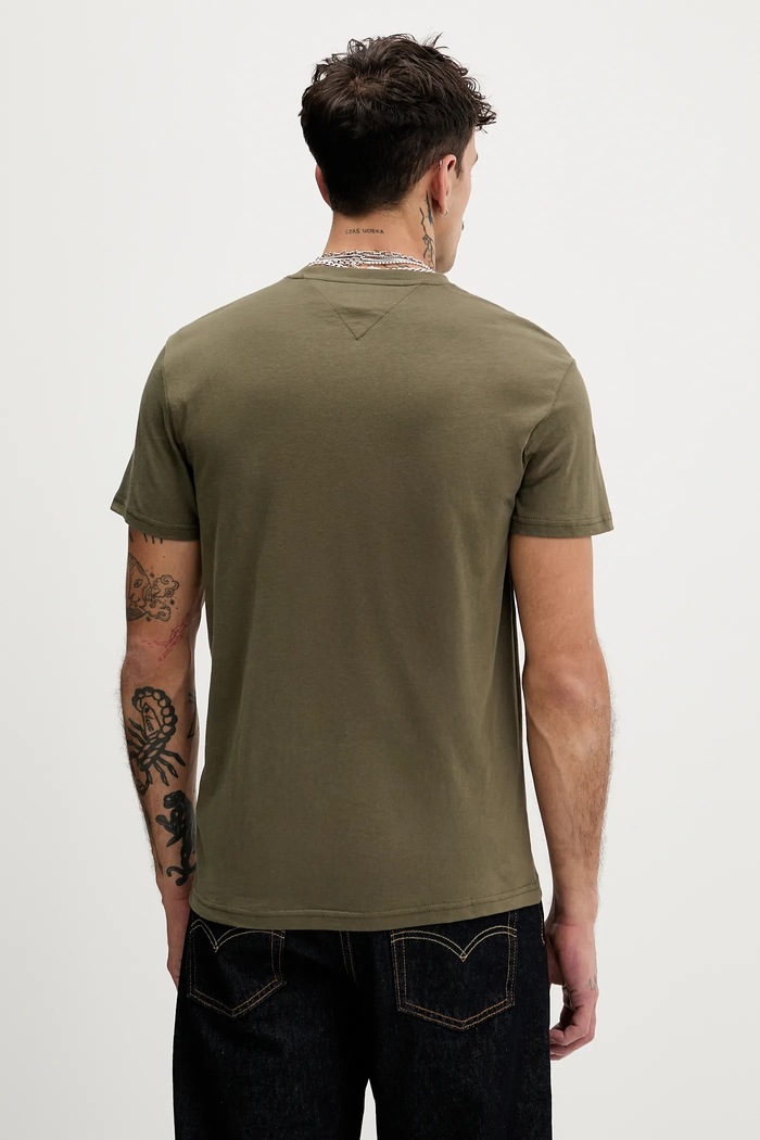 Oblečenie Tommy Jeans tričko pánske bavlnené DM0DM21780 zelená