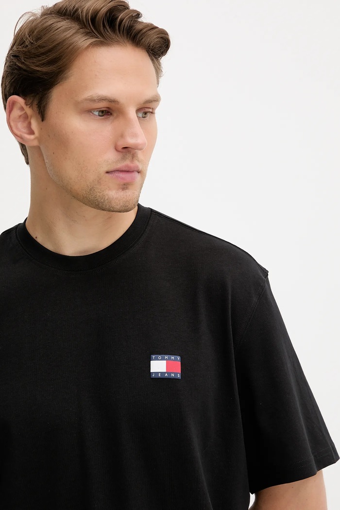 Bavlnené tričko Tommy Jeans čierna DM0DM21785