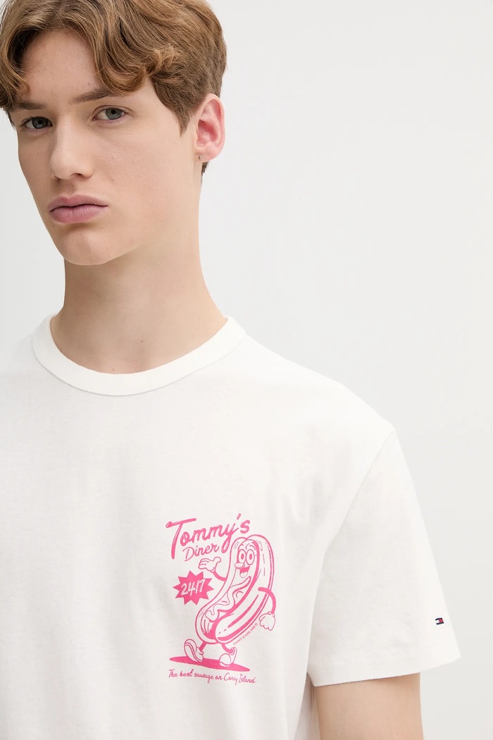 Bavlněné tričko Tommy Jeans béžová DM0DM21829