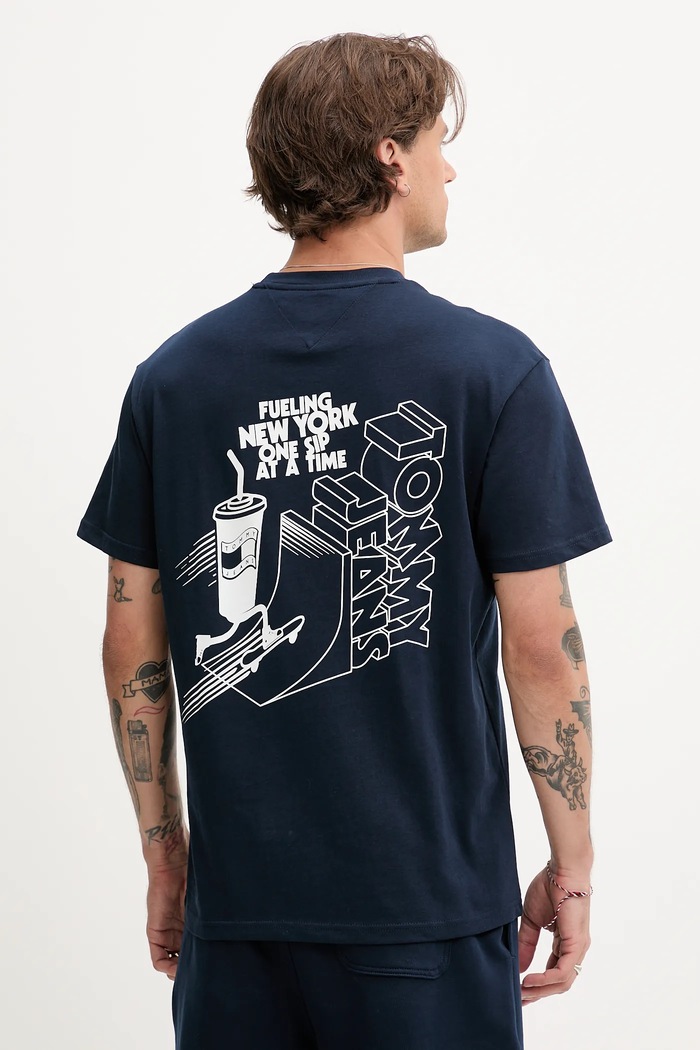 Odzież Tommy Jeans t-shirt bawełniany DM0DM21830 granatowy