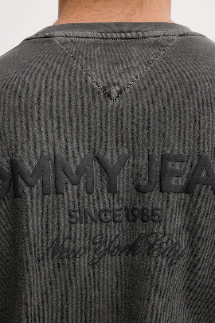 Tommy Jeans t-shirt bawełniany szary DM0DM21975