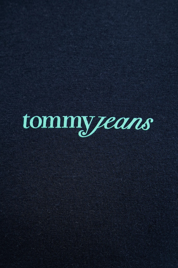 Bavlnené tričko Tommy Jeans tmavomodrá DM0DM21982