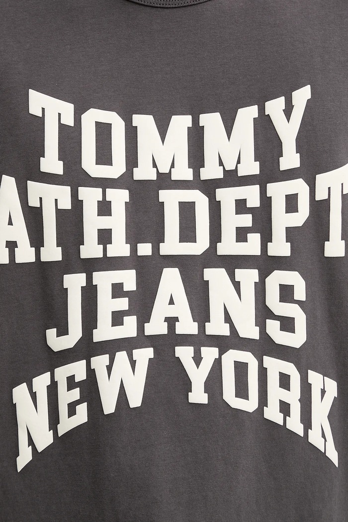 Βαμβακερό μπλουζάκι Tommy Jeans DM0DM21988 γκρί