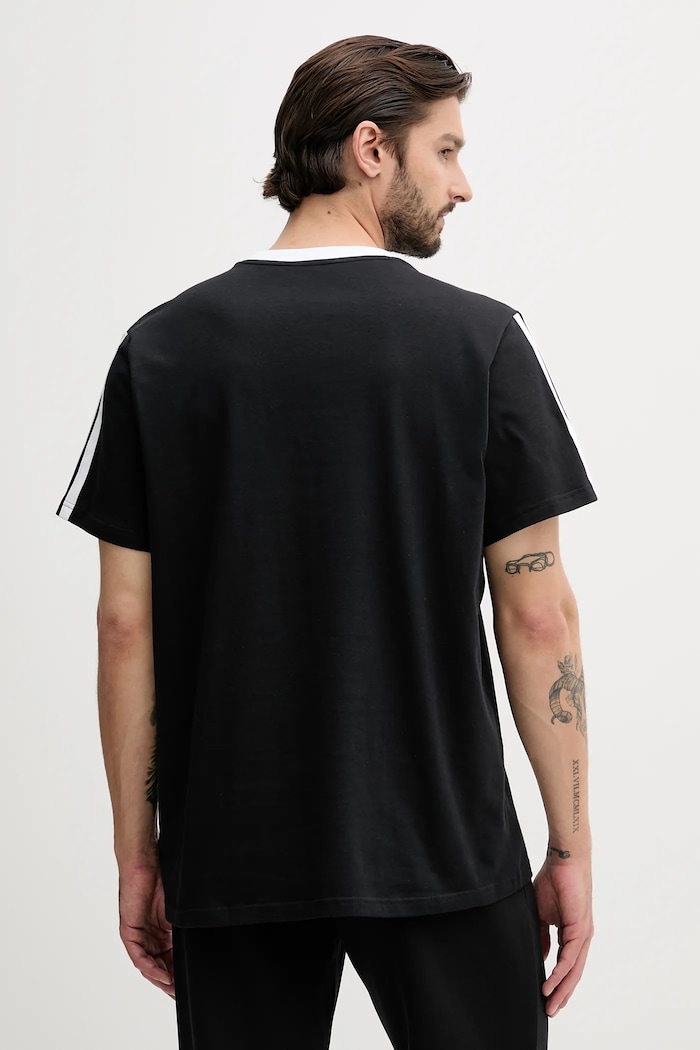 Oblečení Bavlněné tričko adidas Essentials 3-stripes JV6762 černá