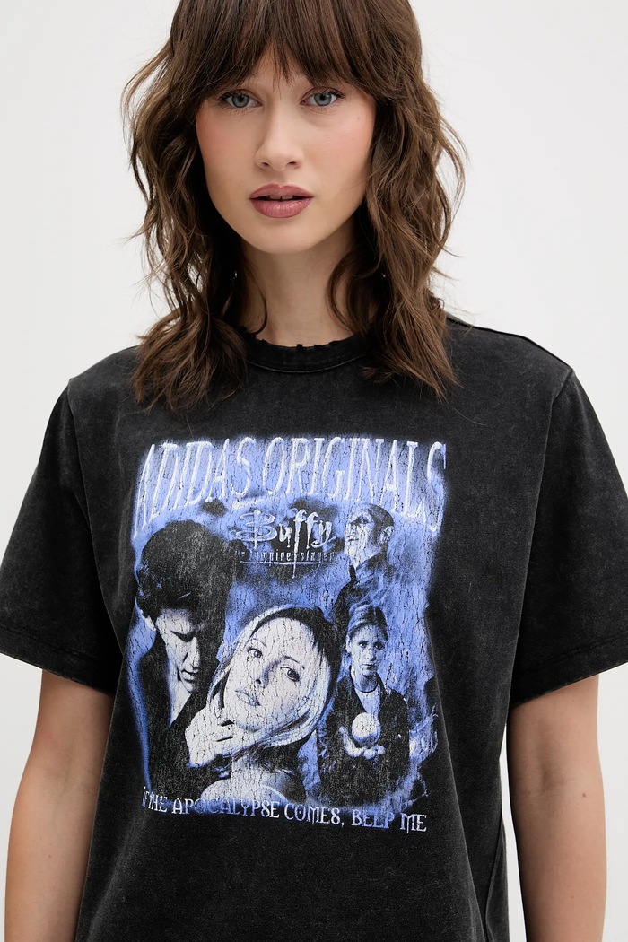 Βαμβακερό μπλουζάκι adidas Originals Buffy Tee μαύρο JX1278