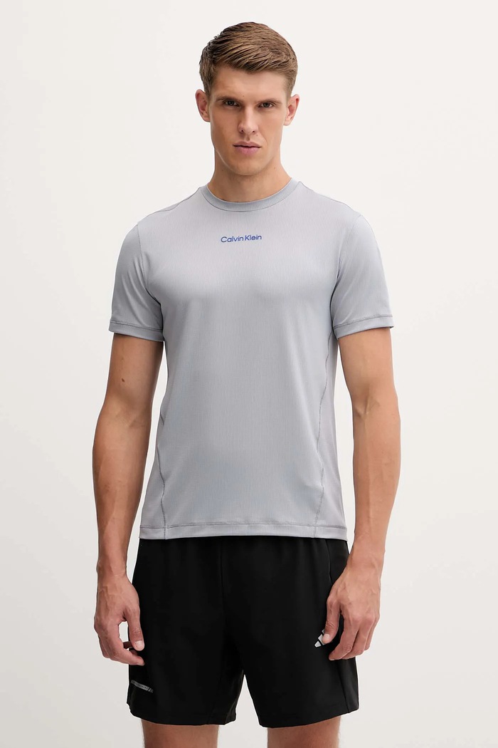 Tréningové tričko Calvin Klein Performance jednofarebný sivá LVGMF5K101