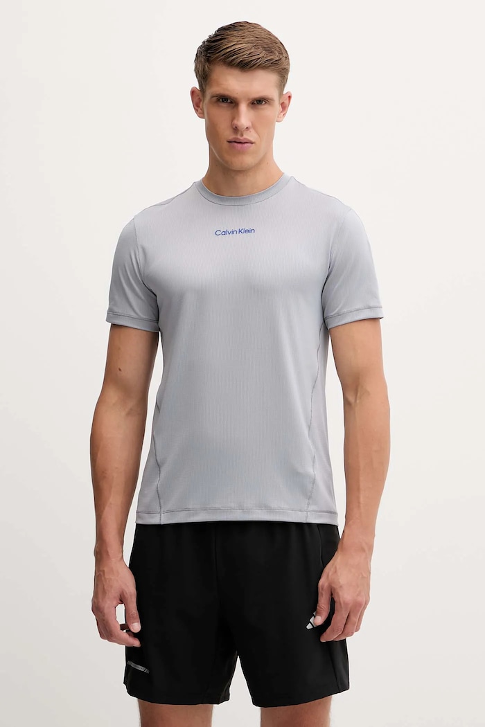 Tréningové tričko Calvin Klein Performance jednofarebný sivá LVGMF5K101