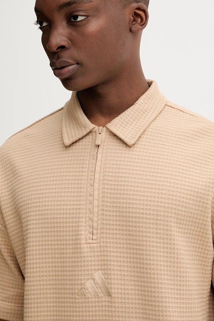 Памучна тениска с яка adidas All SZN бежов JL6546