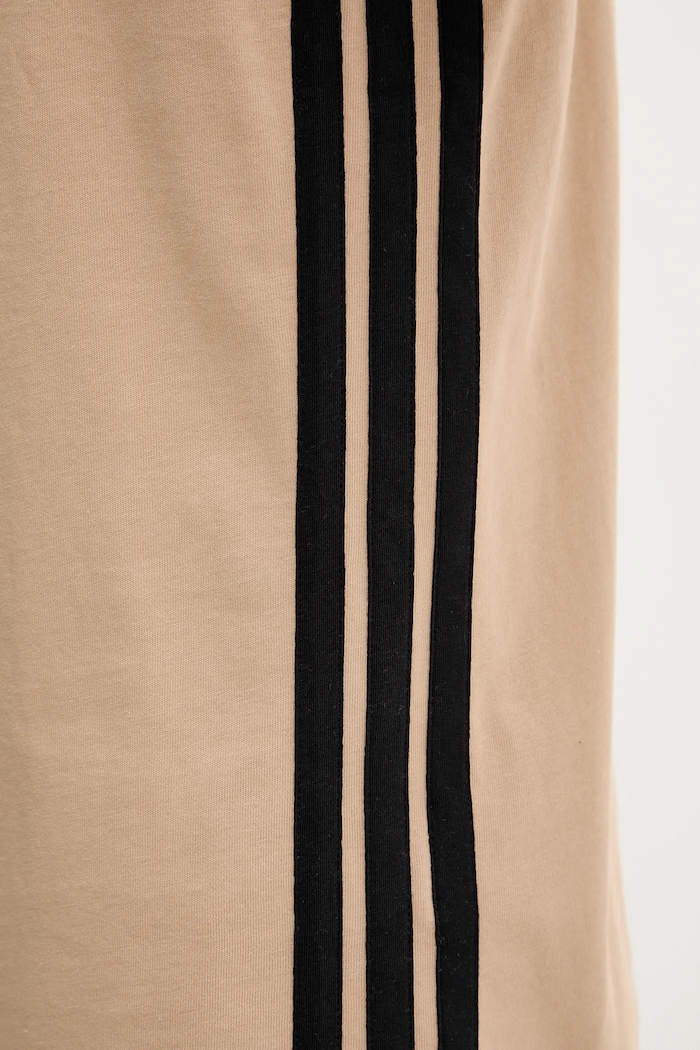 Bavlněné tričko adidas Essentials JX0734 béžová