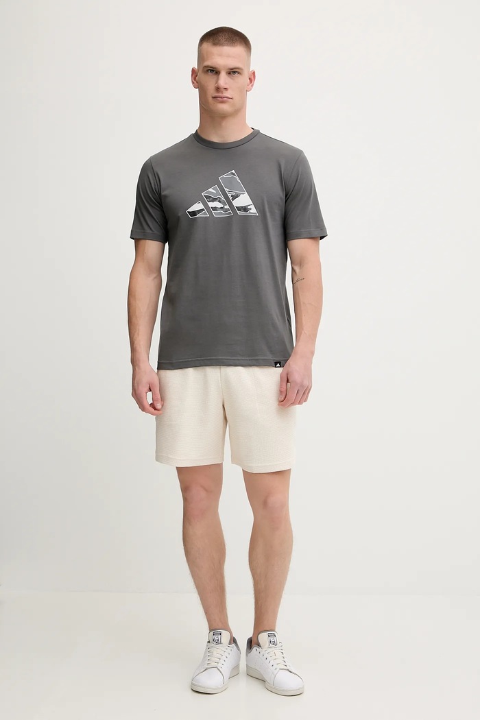 adidas T-shirt bawełniany Camo Logo KA7130 szary AW25