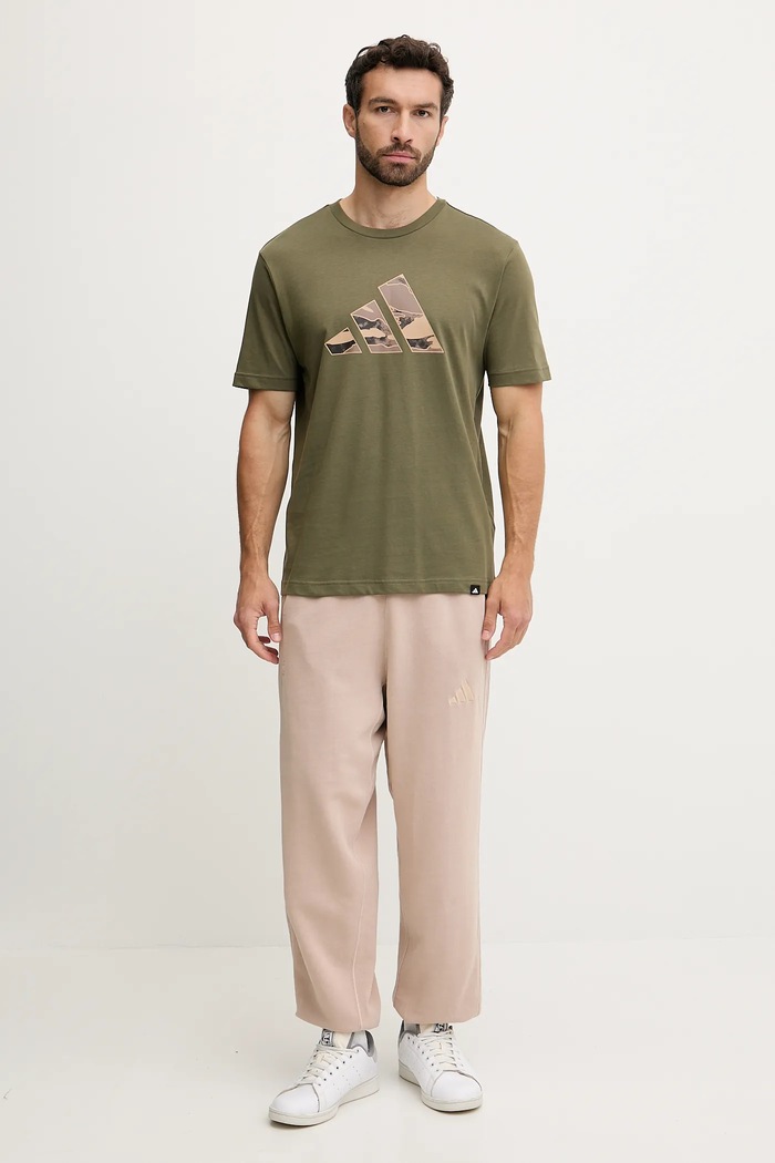 adidas t-shirt bawełniany Camo Logo KA7131 zielony AW25