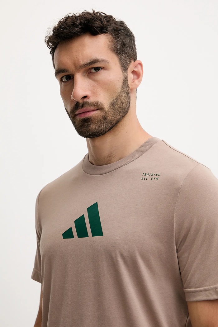 T-shirt treningowy Category Training Graphic adidas Performance JM8977 brązowy