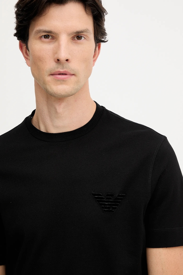 Emporio Armani t-shirt in cotone nero EM002832.AF12955