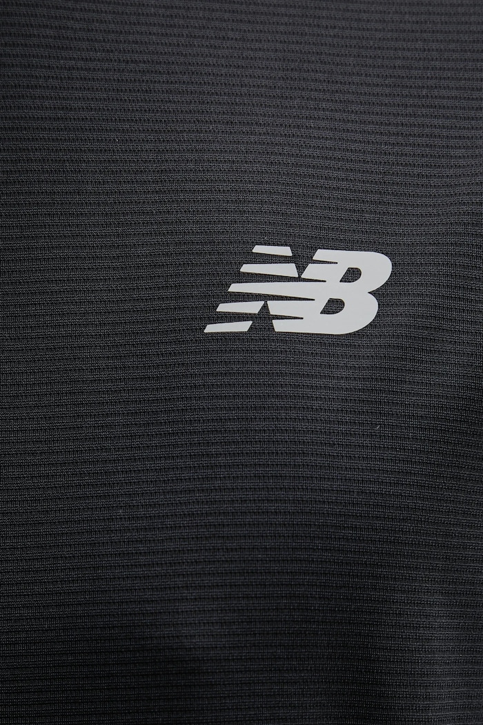 Tréningové tričko New Balance MT41222BK čierna