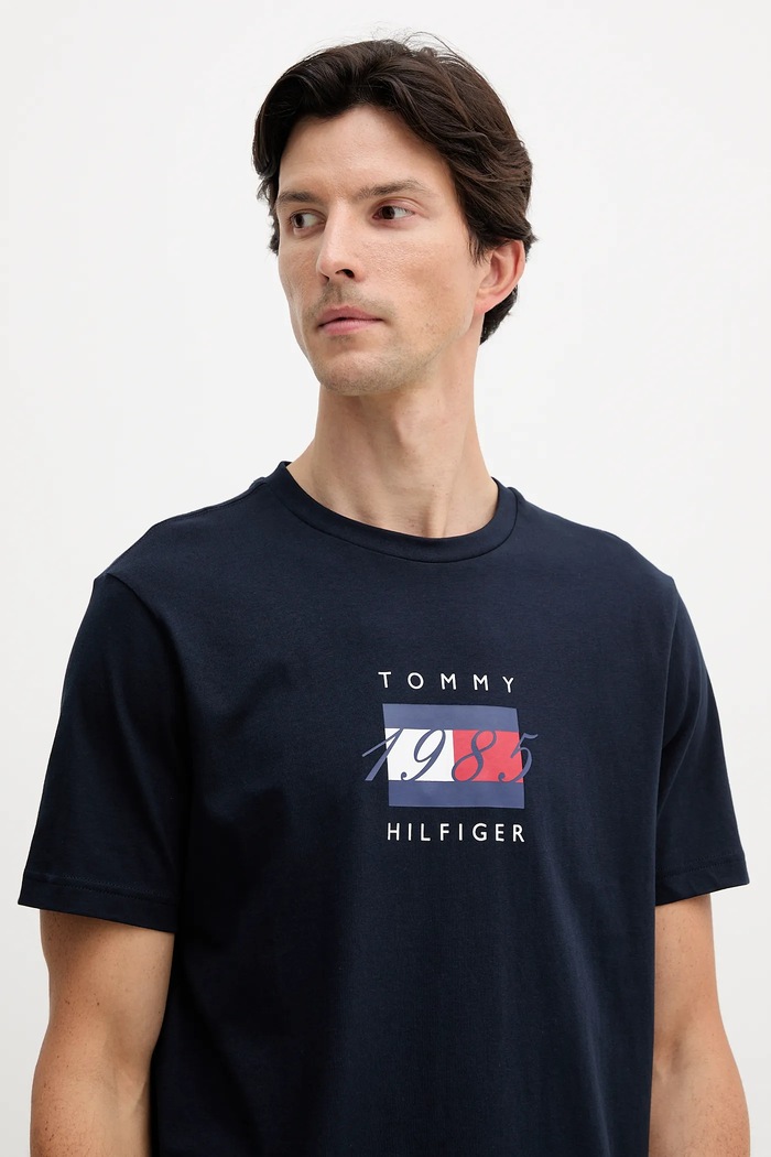 Bavlnené tričko Tommy Hilfiger tmavomodrá MW0MW41338