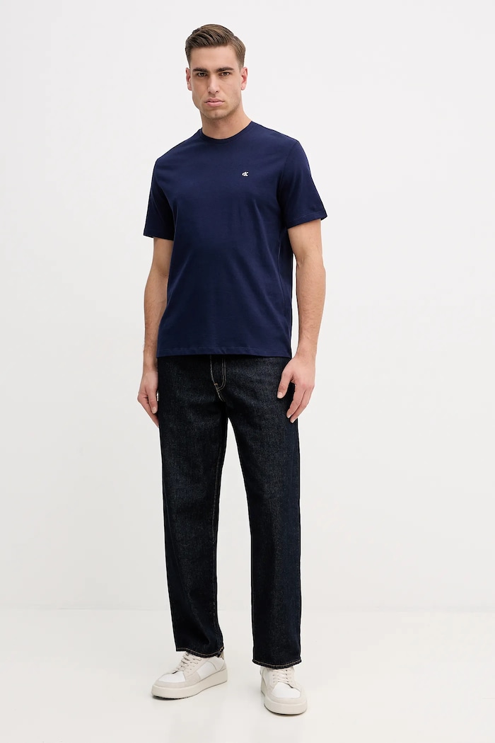Calvin Klein Jeans tričko pánske bavlnené LV04RD254G tmavomodrá SS26