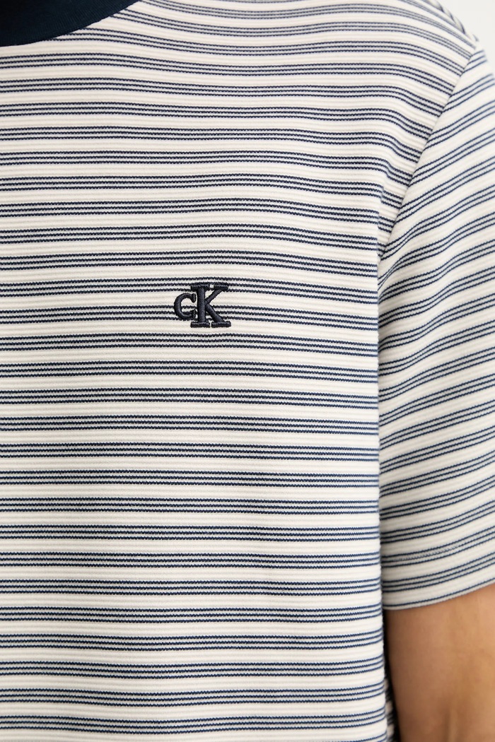 Tričko Calvin Klein LV04LD204G tmavomodrá
