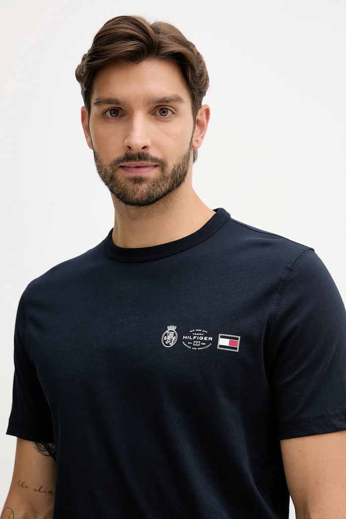 Bavlnené tričko Tommy Hilfiger tmavomodrá MW0MW40011