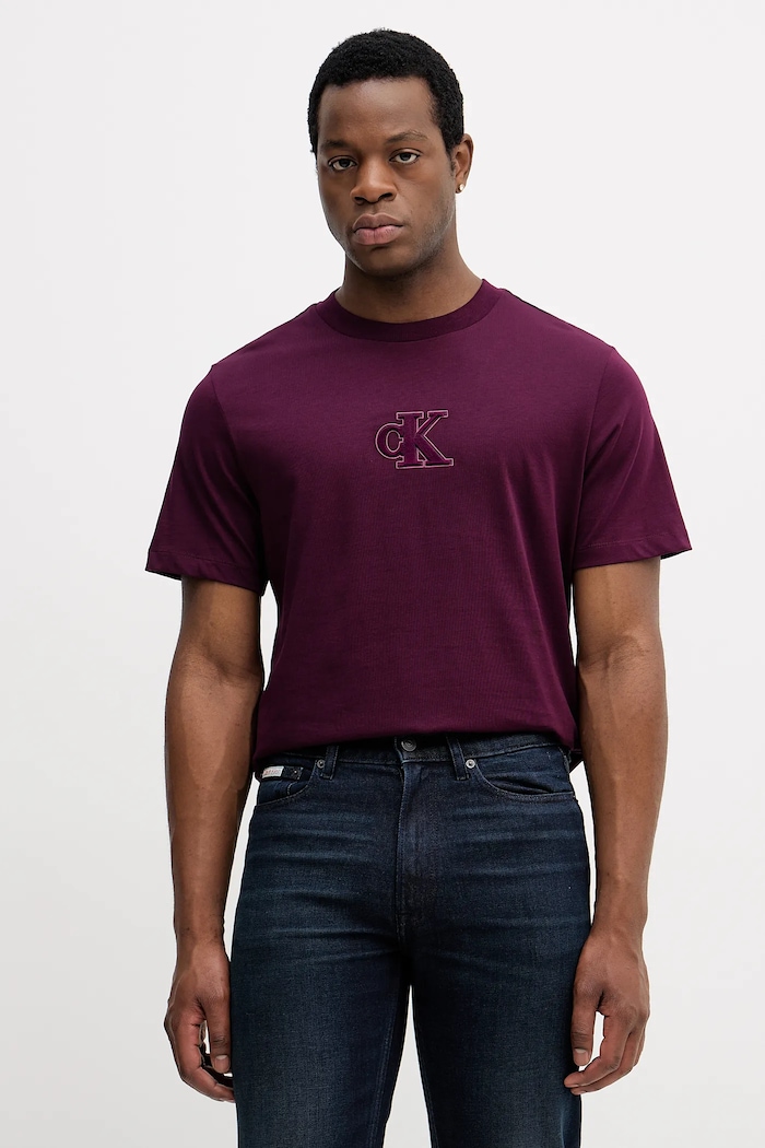 Bavlnené tričko Calvin Klein Jeans nášivka fialová LV04RD253G