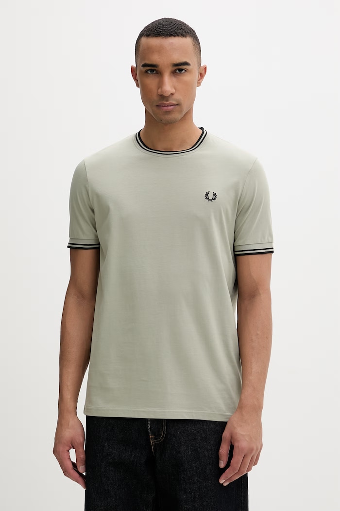 Fred Perry kratka majica moška bombažna Brez vzorca zelena M1588V