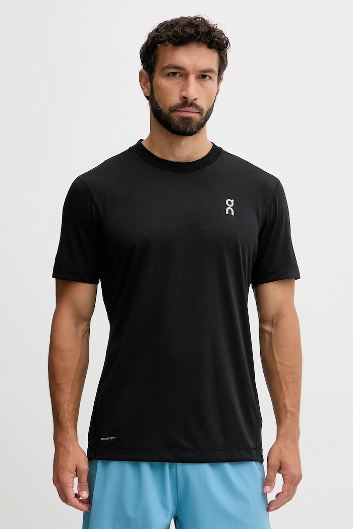 On T-shirt treningowy czarny 1MF11780553