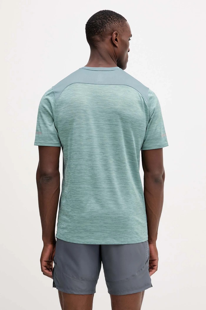 Дрехи Спортна тениска Under Armour UA Tech Utility 6004965 зелен