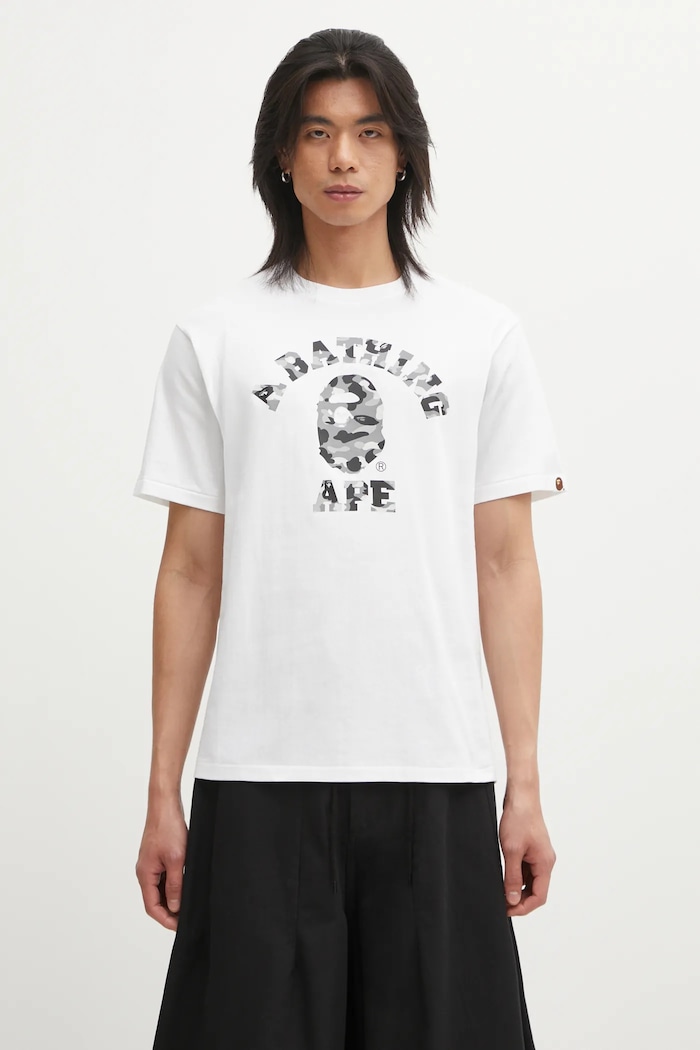 Βαμβακερό μπλουζάκι A Bathing Ape 1st Camo College χαλαρό λευκό 1L30110012