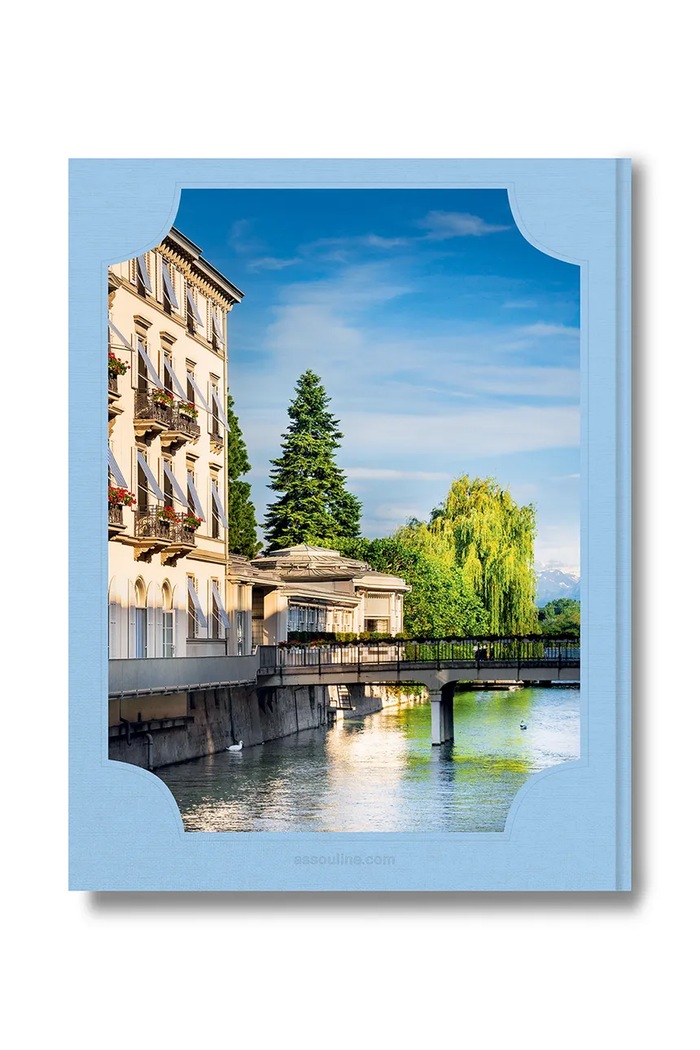 Lifestyle Assouline książka Baur Au Lac: A Legacy by the Lake, James Reginato 9781649805652 niebieski