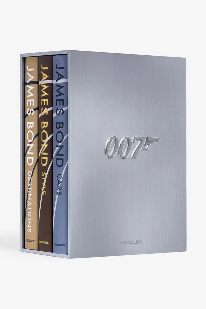 Assouline Książka James Bond Trilogy (Slipcase Set) multicolor 9781649806307