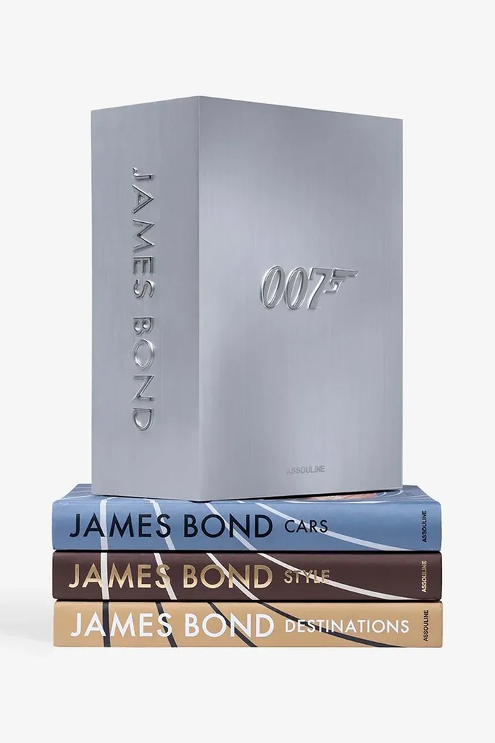 Assouline Książka James Bond Trilogy (Slipcase Set) 9781649806307 multicolor AW26