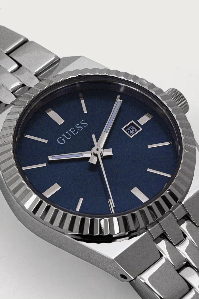 Guess Zegarek damski GW1101L1 srebrny AW26