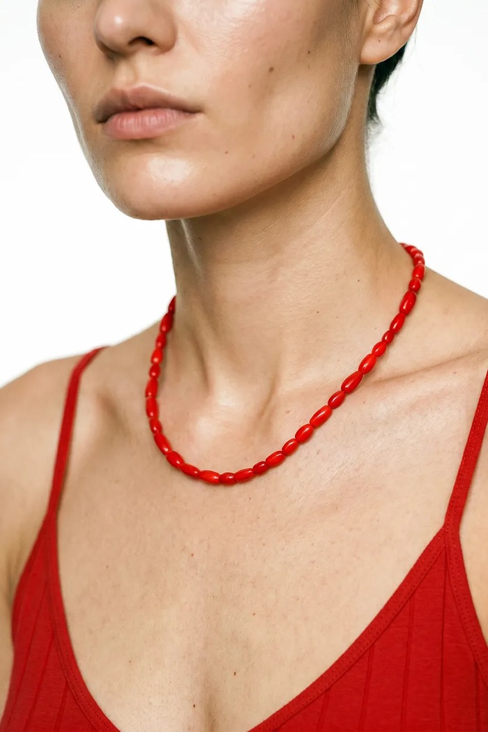 Naszyjnik damski srebrny pozłacany z koralem Poppy Necklace BERRIES NWA014 czerwony