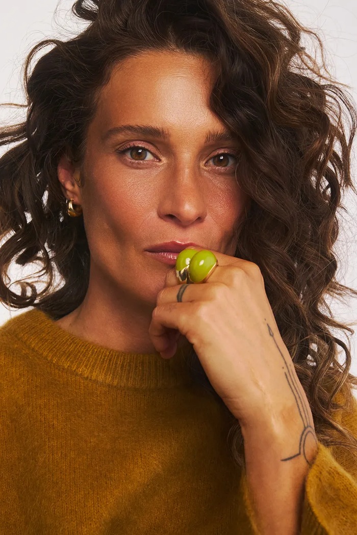 BERRIES naušnice za žene pozlaćene srebrne viva gold Earrings zlatna KE008G