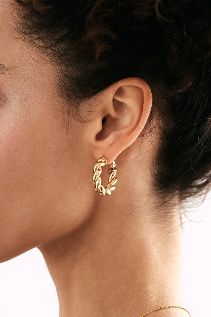 BERRIES naušnice za žene pozlaćene Mini milan gold Earrings KG017MG zlatna AW26