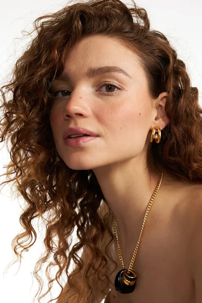 Doplnky BERRIES Náušnice dámske pozlátené strieborné DOUBLE LOOPS Earrings K0004G zlatá