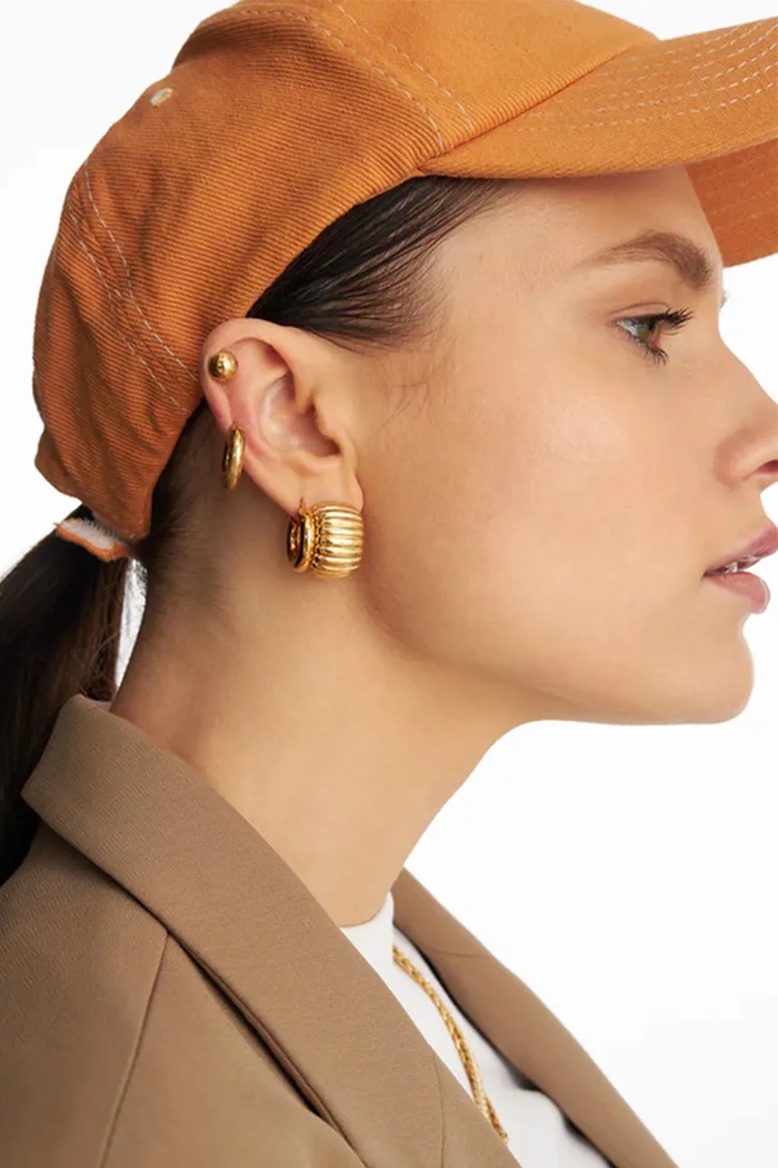 Doplnky BERRIES Náušnice dámske pozlátené strieborné Bott Earrings KE098FG zlatá
