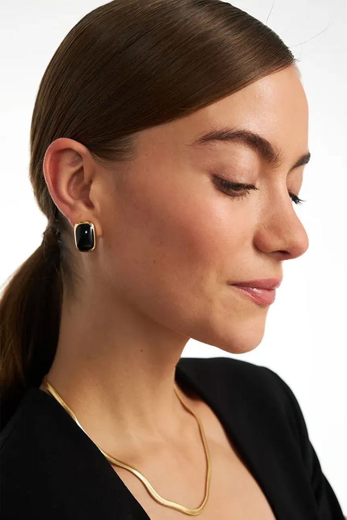 Doplnky BERRIES Náušnice dámske pozlátené strieborné smaltované Alexis Black Earings K0010G zlatá
