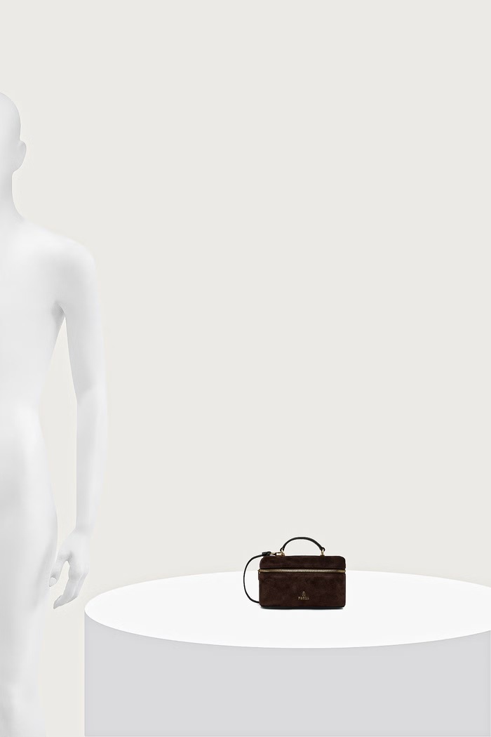 Furla Torebka crossbody damska zamszowa Camelia Micro WE00625.U10000.3244S
