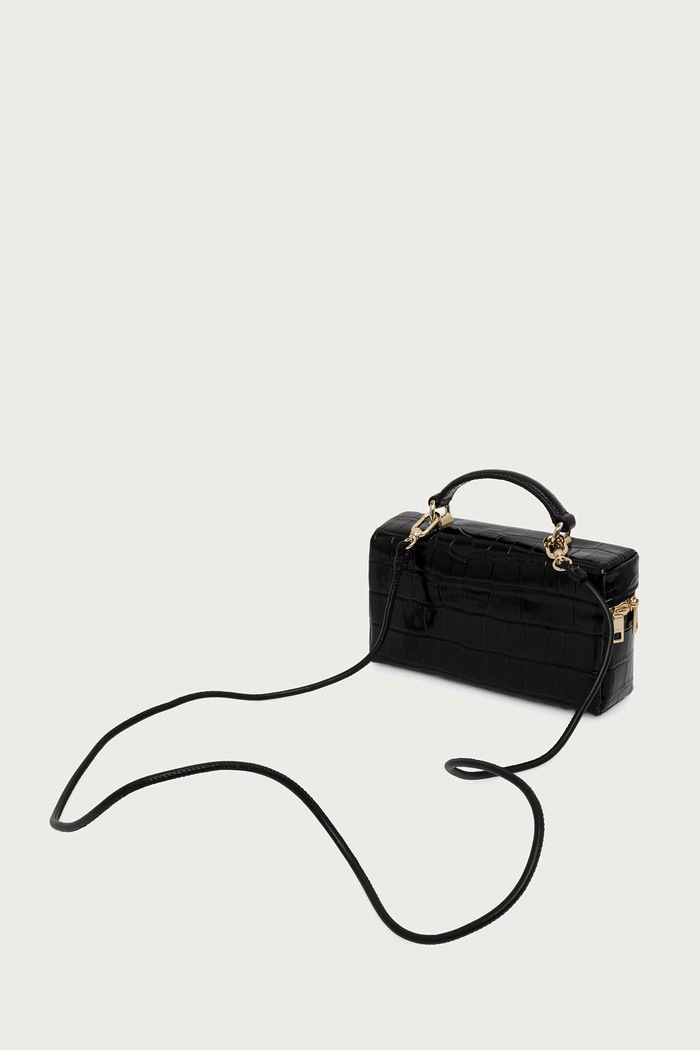 Akcesoria Furla Kosmetyczka damska skórzana Camelia Micro WE00625.BX4255.O6000 czarny