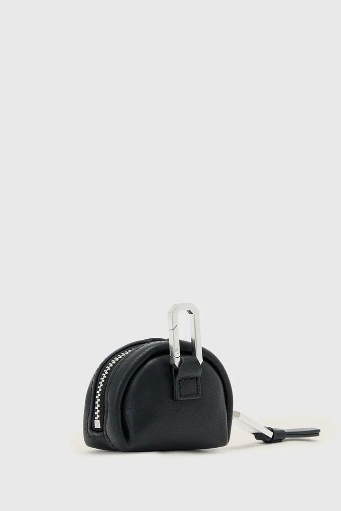 Akcesoria AllSaints Etui na słuchawki damskie skórzane ROSALIE W169XF czarny