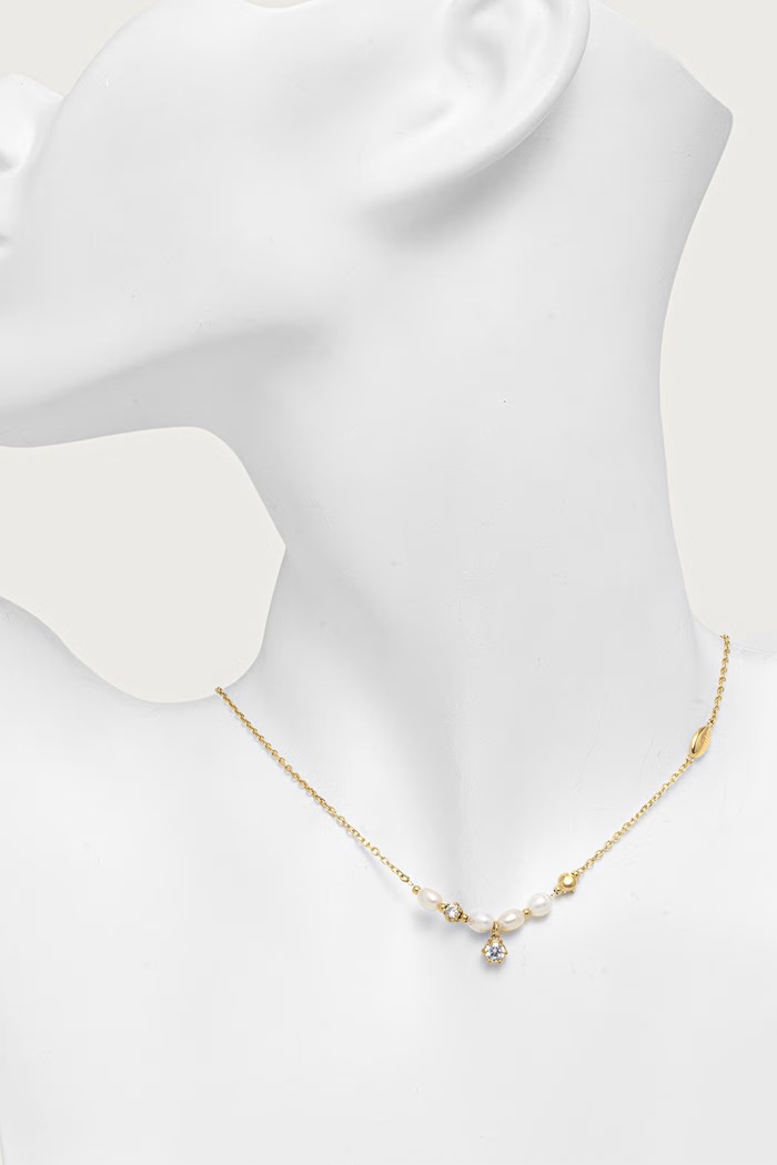 Akcesoria Guess Naszyjnik damski PEARLY JUBN06.480JW złoty