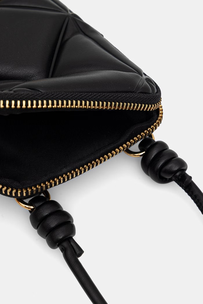 Love Moschino pokrowiec na telefon damski z imitacji skóry czarny JC5645PP1PLC0000