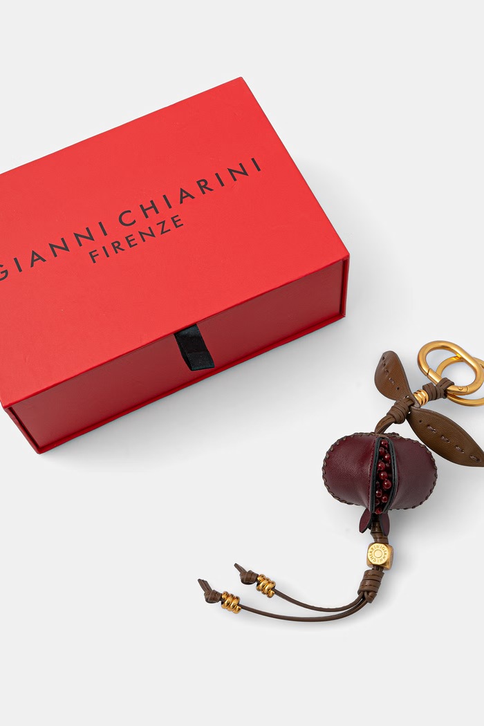 Akcesoria Gianni Chiarini brelok damski CHARMS PC.POMENGRANATE10 brązowy