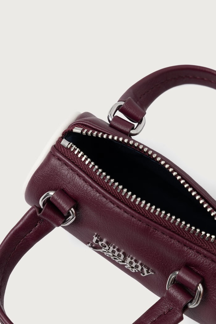 Dodaci Tommy Jeans Privjesak za žene AW0AW19282 bordo