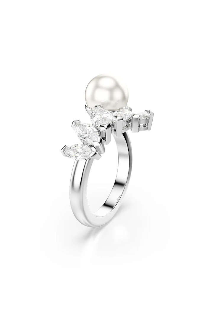 Akcesoria Swarovski pierścionek damski metalowy z kryształem Swarovski MESMERA 5748011 srebrny