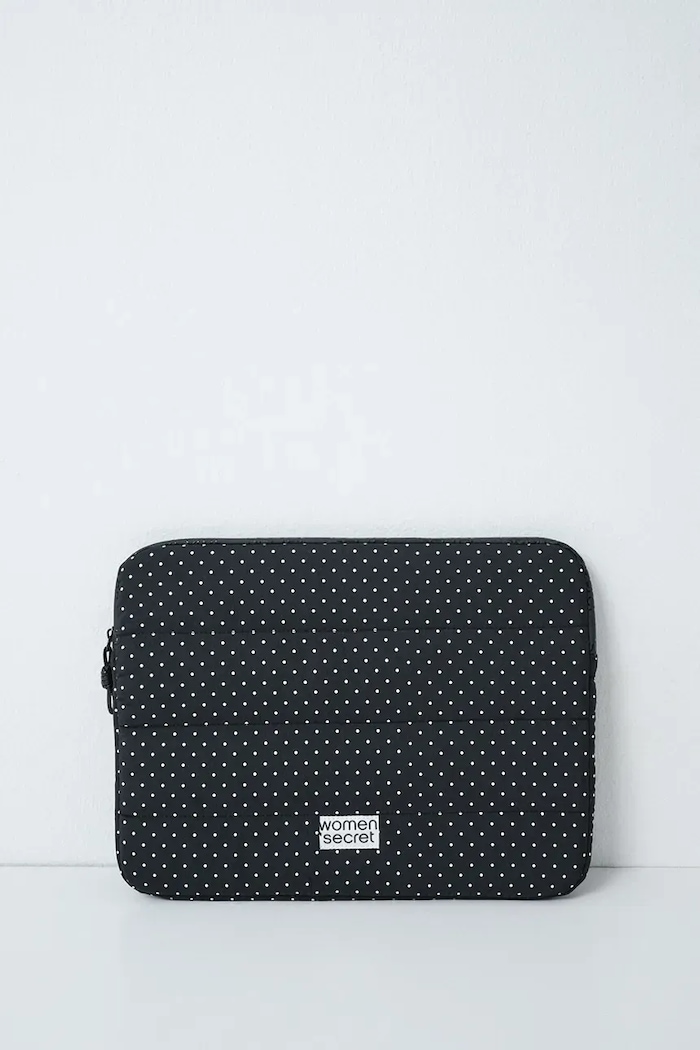 women'secret Pokrowiec na laptopa czarny 4844749