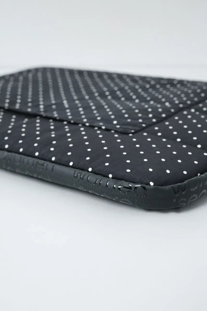Pokrowiec na laptopa women'secret 4844749 czarny